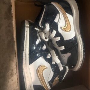 Toddler Black and Gold Air Jordan